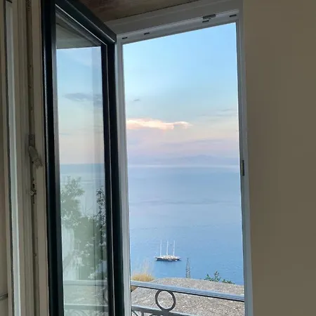 Le Finestre Di Amalfi Apartment Exterior photo